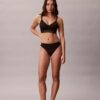 Ikoniczny bawełniano-Modalny biustonosz typu Bralette z metalicznym wykończeniem i lekką podszewką Ikoniczny bawełniano-Modalny biustonosz typu Bralette z metalicznym wykończeniem i lekką podszewką
