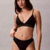 Ikoniczny bawełniano-Modalny biustonosz typu Bralette z metalicznym wykończeniem i lekką podszewką Ikoniczny bawełniano-Modalny biustonosz typu Bralette z metalicznym wykończeniem i lekką podszewką