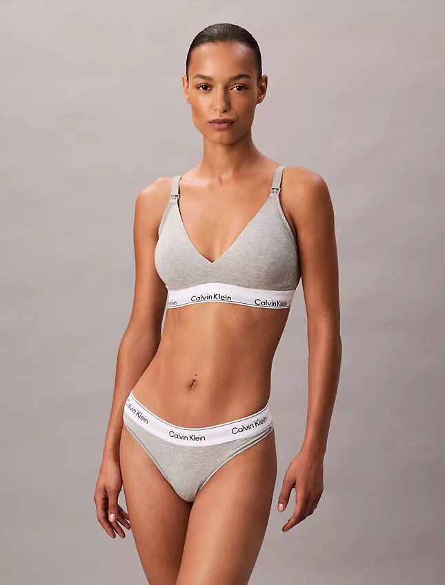 Ikoniczny bawełniano-Modalny Bralette ciążowy z lekką podszewką w kształcie trójkąta Ikoniczny bawełniano-Modalny Bralette ciążowy z lekką podszewką w kształcie trójkąta