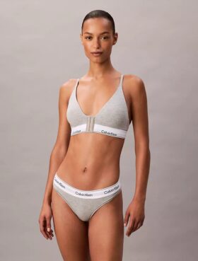 Ikoniczny bawełniano-Modalny Bralette trójkątny z lekką podszewką, przeznaczony do noszenia po operacji Ikoniczny bawełniano-Modalny Bralette trójkątny z lekką podszewką, przeznaczony do noszenia po operacji