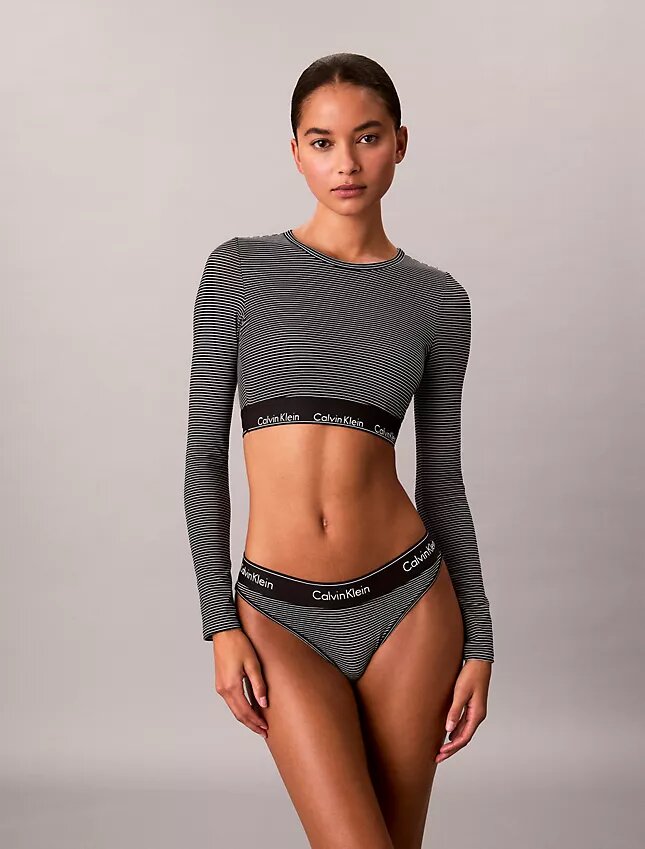 Ikoniczny bawełniano-Modalowy biustonosz typu Bralette z długim rękawem i lekką podszewką Ikoniczny bawełniano-Modalowy biustonosz typu Bralette z długim rękawem i lekką podszewką