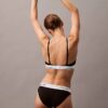 Ikoniczny bawełniano-Modalowy, lekko podszyty Bralette trójkątny Ikoniczny bawełniano-Modalowy, lekko podszyty Bralette trójkątny