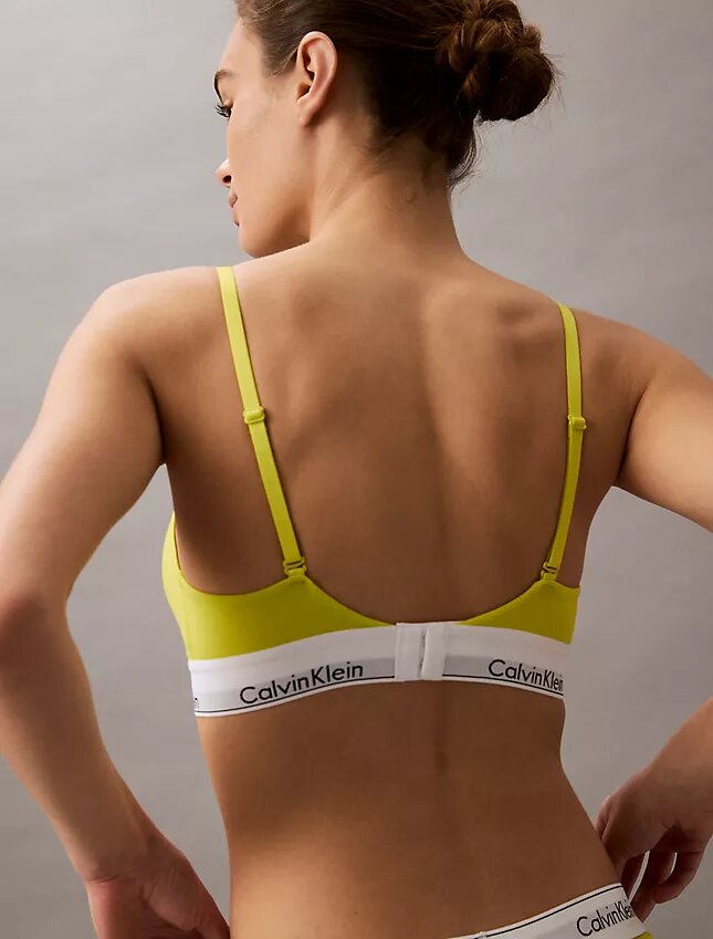 Ikoniczny bawełniano-Modalowy, lekko podszyty Bralette trójkątny Ikoniczny bawełniano-Modalowy, lekko podszyty Bralette trójkątny