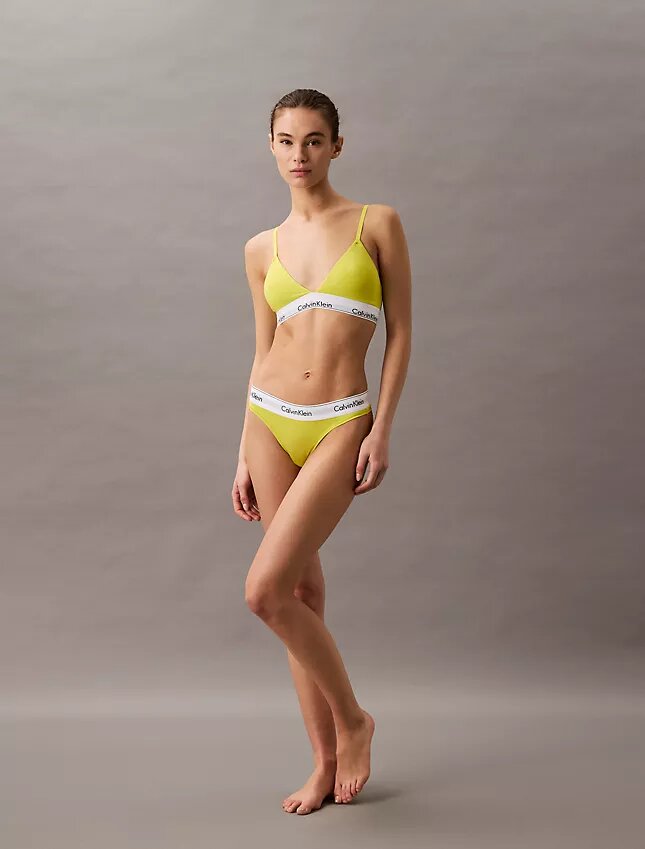 Ikoniczny bawełniano-Modalowy, lekko podszyty Bralette trójkątny Ikoniczny bawełniano-Modalowy, lekko podszyty Bralette trójkątny