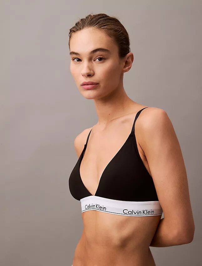 Ikoniczny bawełniano-Modalowy, lekko podszyty Bralette trójkątny Ikoniczny bawełniano-Modalowy, lekko podszyty Bralette trójkątny