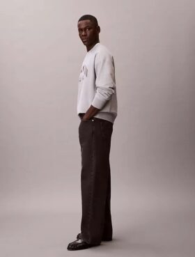 Jeansy typu baggy