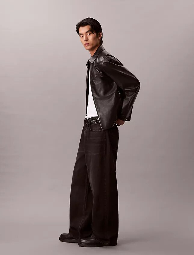 Jeansy typu baggy Jeansy typu baggy