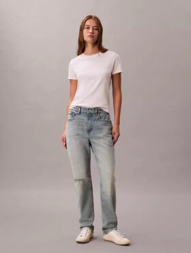Jeansy typu mom fit