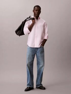 Klasyczna koszula z guzikami w stylu Oxford