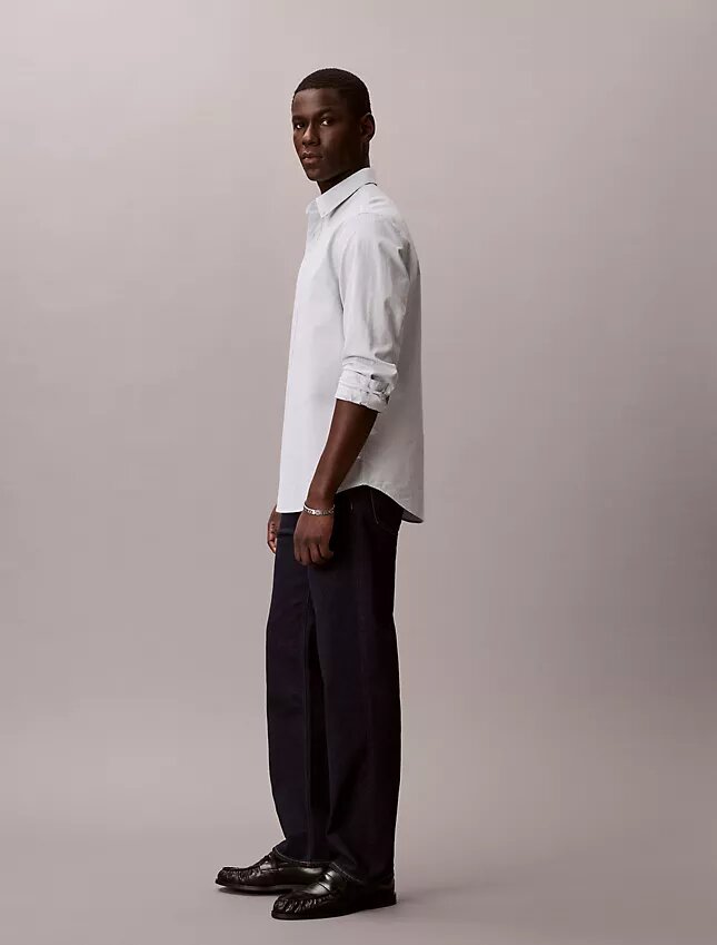 Klasyczna koszula z guzikami w stylu Oxford Klasyczna koszula z guzikami w stylu Oxford