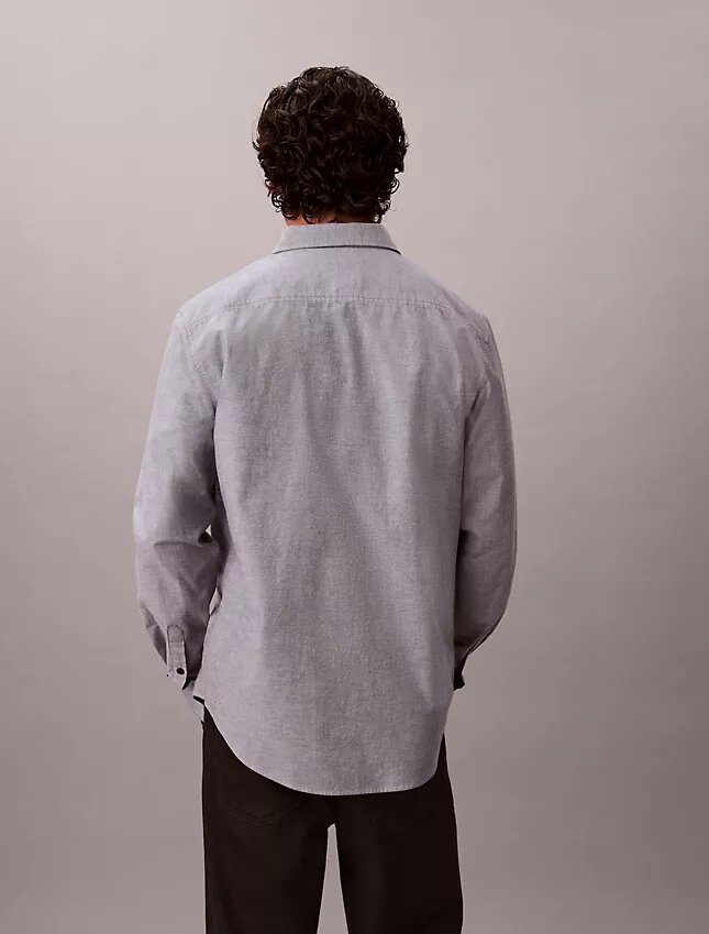 Klasyczna koszula z guzikami w stylu Oxford Klasyczna koszula z guzikami w stylu Oxford
