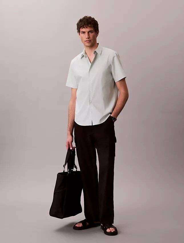 Klasyczna koszula z guzikami z Cotton Stretch Klasyczna koszula z guzikami z Cotton Stretch