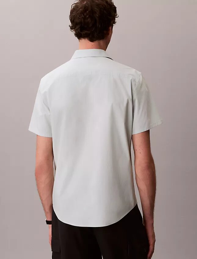 Klasyczna koszula z guzikami z Cotton Stretch Klasyczna koszula z guzikami z Cotton Stretch