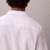 Klasyczna koszula z guzikami z jednolitego seersuckera Klasyczna koszula z guzikami z jednolitego seersuckera