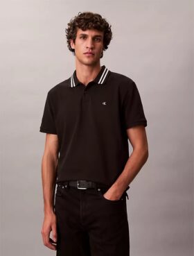 Klasyczna koszulka polo z monogramem i pikowanym wykończeniem