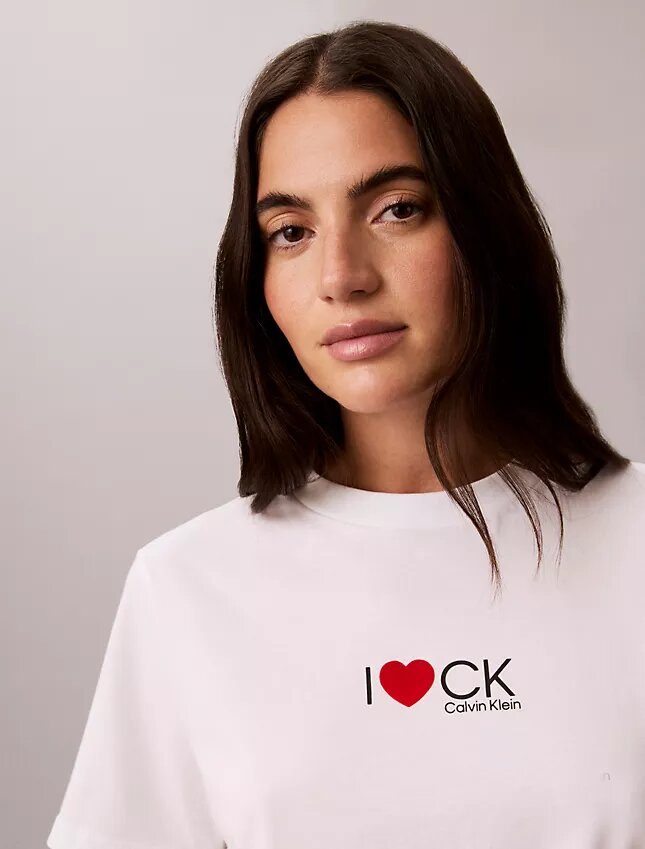 Klasyczna koszulka z logo serca Klasyczna koszulka z logo serca