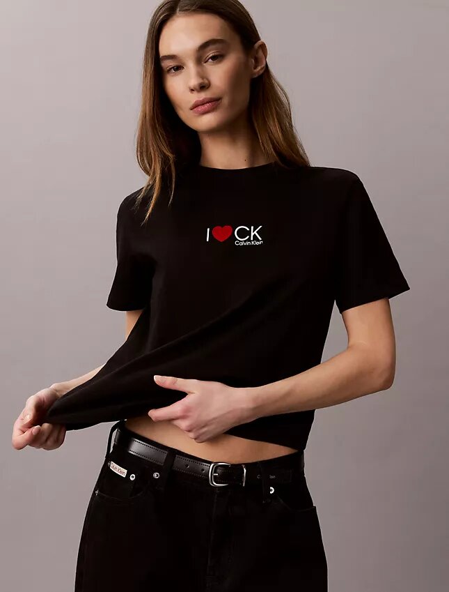 Klasyczna koszulka z logo serca Klasyczna koszulka z logo serca