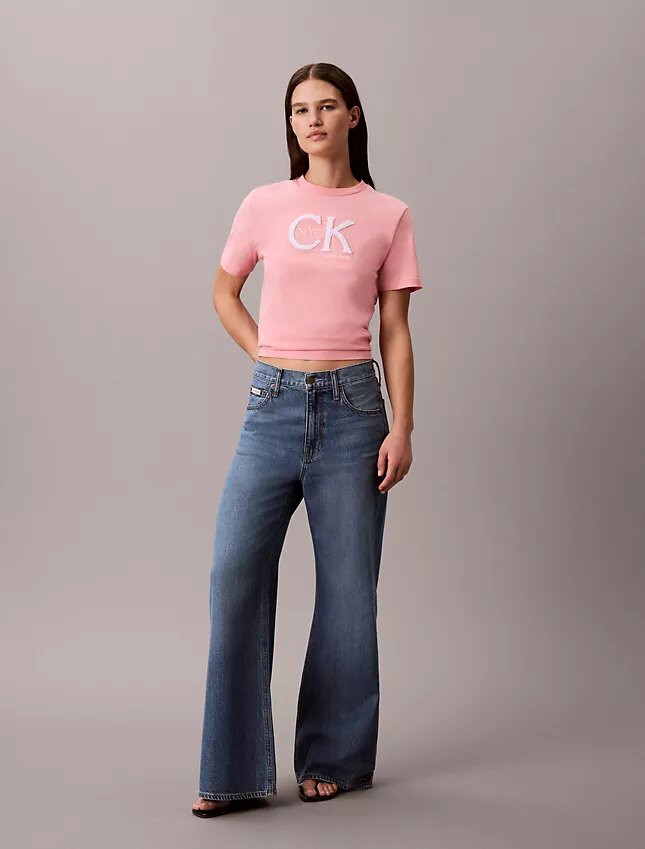 Klasyczna koszulka z nadrukiem Monogramu Nyc Klasyczna koszulka z nadrukiem Monogramu Nyc