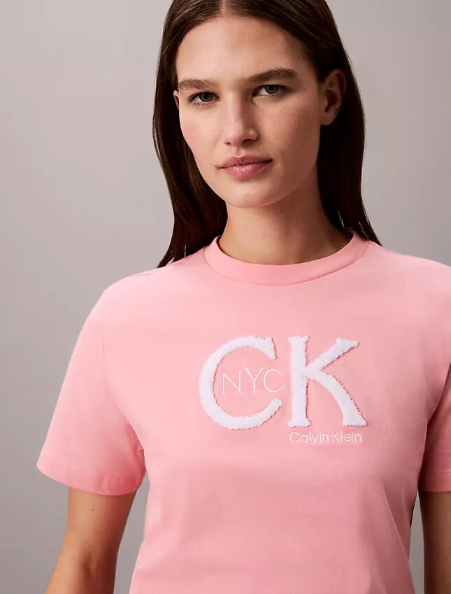Klasyczna koszulka z nadrukiem Monogramu Nyc Klasyczna koszulka z nadrukiem Monogramu Nyc