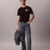 Klasyczna koszulka z nadrukiem w stylu retro Klasyczna koszulka z nadrukiem w stylu retro