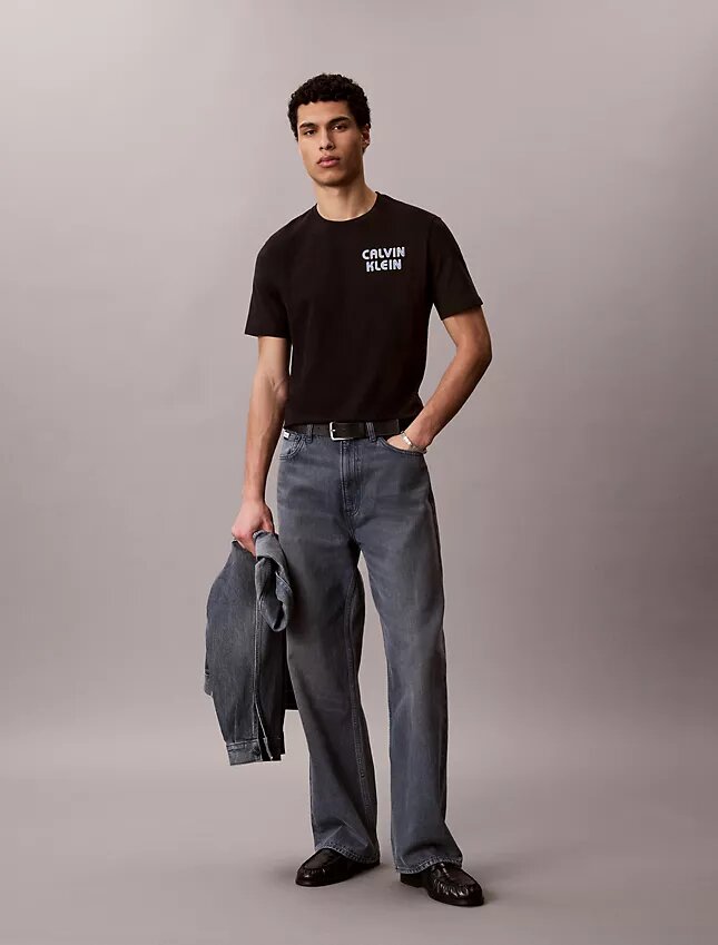 Klasyczna koszulka z nadrukiem w stylu retro Klasyczna koszulka z nadrukiem w stylu retro