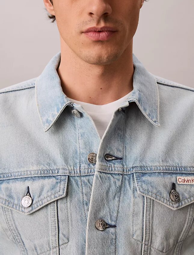 Klasyczna Trucker Jacket Klasyczna Trucker Jacket