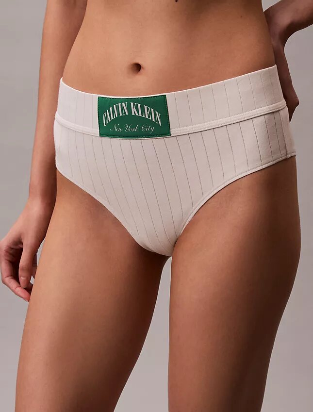 Klasyczne, nowoczesne slipy z Cotton Stretch Klasyczne, nowoczesne slipy z Cotton Stretch