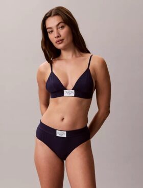 Klasyczny, lekko wyściełany biustonosz trójkątny z Cotton Stretch Klasyczny, lekko wyściełany biustonosz trójkątny z Cotton Stretch