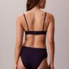 Klasyczny, lekko wyściełany biustonosz trójkątny z Cotton Stretch Klasyczny, lekko wyściełany biustonosz trójkątny z Cotton Stretch