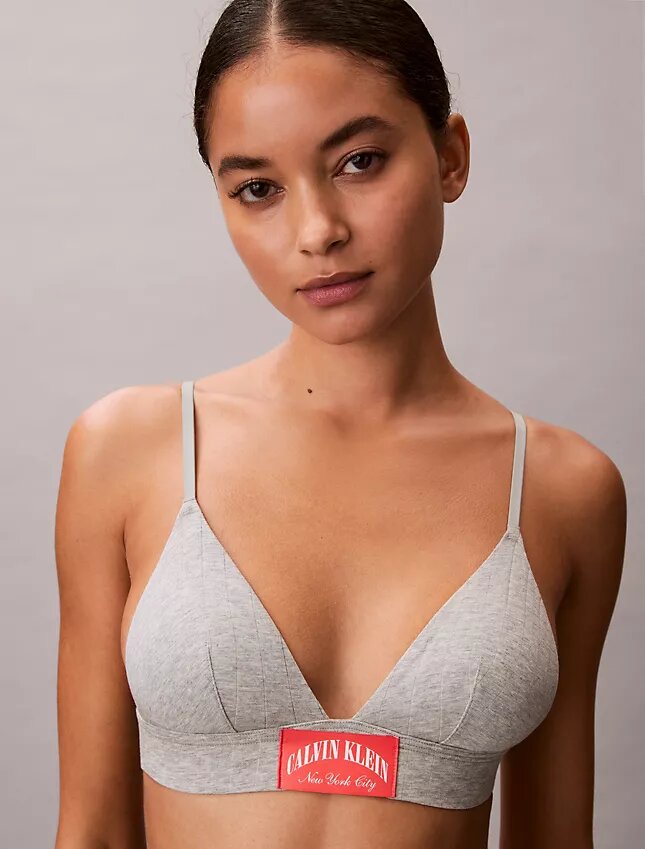 Klasyczny, lekko wyściełany Bralette trójkątny z Cotton Stretch Klasyczny, lekko wyściełany Bralette trójkątny z Cotton Stretch
