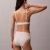 Klasyczny, lekko wyściełany Bralette trójkątny z Cotton Stretch Klasyczny, lekko wyściełany Bralette trójkątny z Cotton Stretch