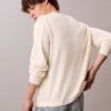 Klasyczny sweter z nadrukiem w stylu color block