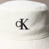 Kompaktowa czapka z daszkiem z Monogramem Kompaktowa czapka z daszkiem z Monogramem