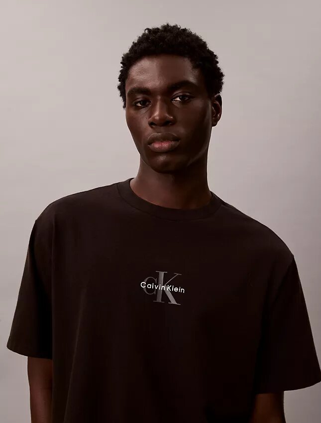 Koszulka Monologo 90S Fit Koszulka Monologo 90S Fit