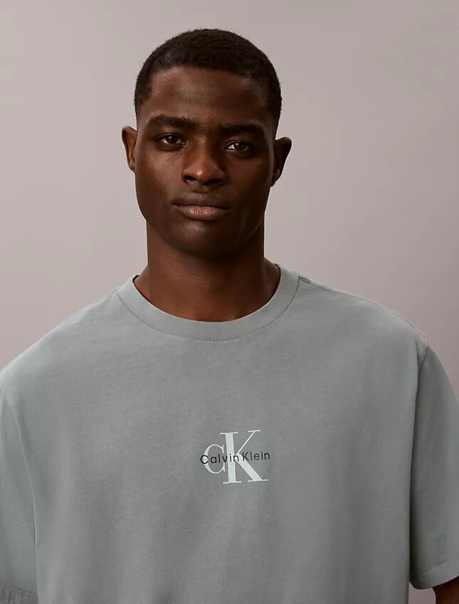 Koszulka Monologo 90S Fit Koszulka Monologo 90S Fit