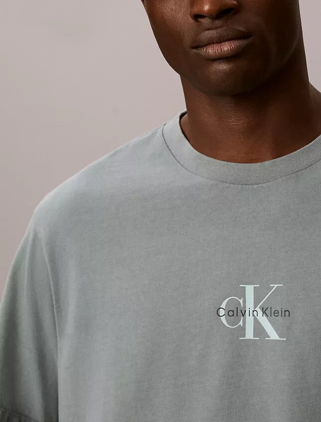 Koszulka Monologo 90S Fit Koszulka Monologo 90S Fit