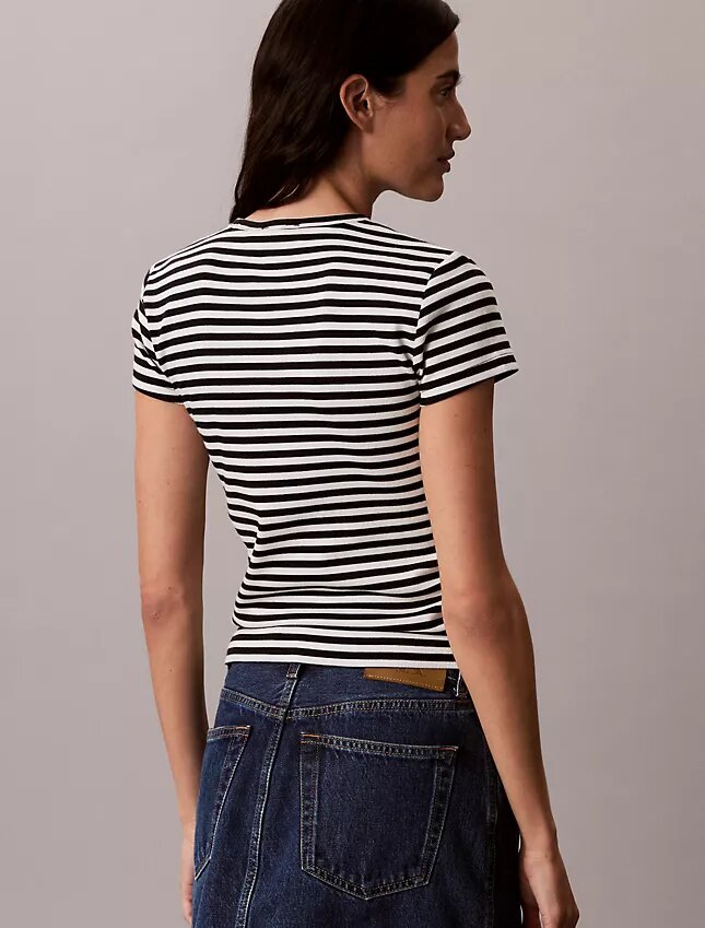 Koszulka slim fit z graficznym logo Contour Rib Koszulka slim fit z graficznym logo Contour Rib