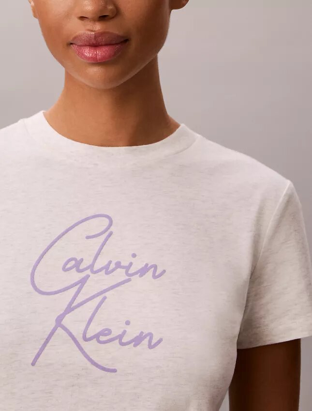Koszulka slim fit z wypukłym logo Koszulka slim fit z wypukłym logo