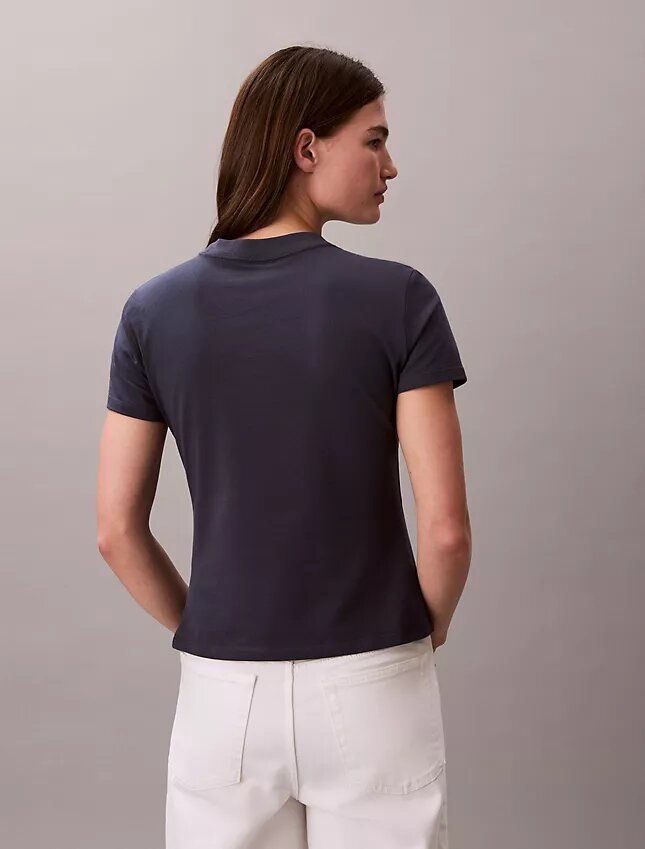 Koszulka slim fit z wypukłym logo Koszulka slim fit z wypukłym logo