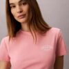 Koszulka slim fit z zakrzywionym logo Koszulka slim fit z zakrzywionym logo