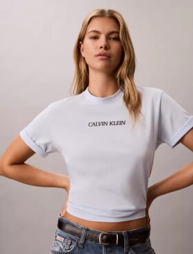 Koszulka z nadrukiem logo Calvin Klein o prostym kroju