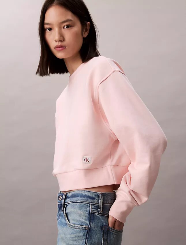 Krótka bluza z francuskiej dzianiny frotte o luźnym kroju Krótka bluza z francuskiej dzianiny frotte o luźnym kroju