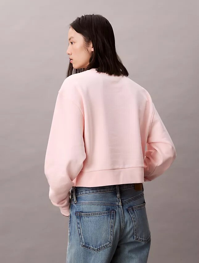 Krótka bluza z francuskiej dzianiny frotte o luźnym kroju Krótka bluza z francuskiej dzianiny frotte o luźnym kroju