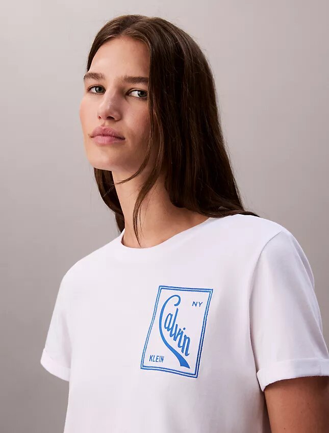 Krótka koszulka z logo Krótka koszulka z logo