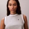 Krótki top bez rękawów z Monogramem Krótki top bez rękawów z Monogramem