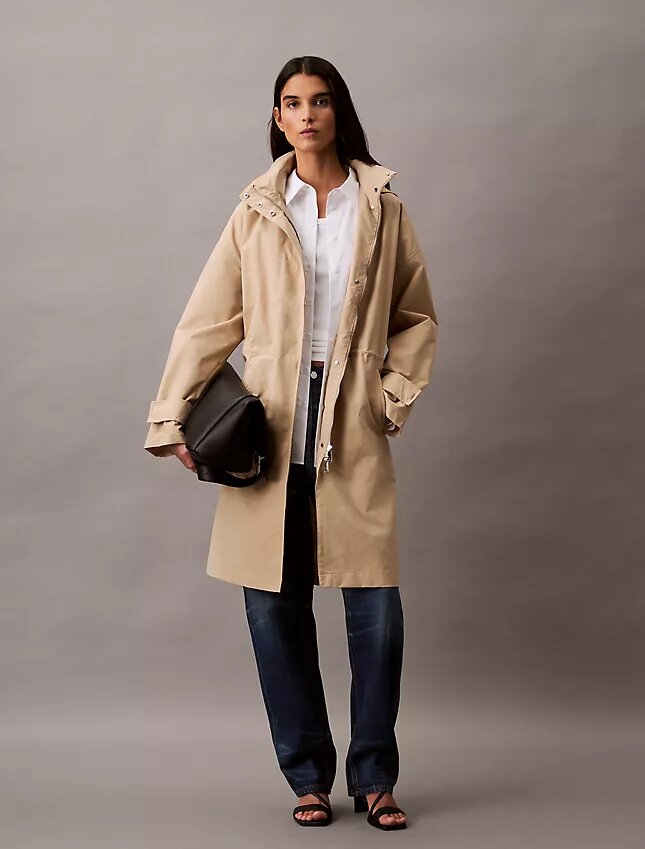 Kurtka przeciwdeszczowa typu anorak Kurtka przeciwdeszczowa typu anorak