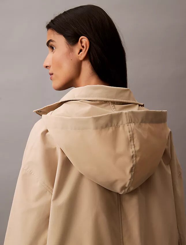 Kurtka przeciwdeszczowa typu anorak Kurtka przeciwdeszczowa typu anorak