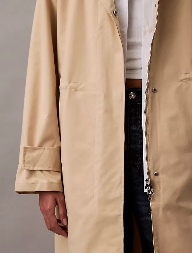 Kurtka przeciwdeszczowa typu anorak Kurtka przeciwdeszczowa typu anorak