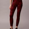 Legginsy 7/8 z miękkim, abstrakcyjnym nadrukiem