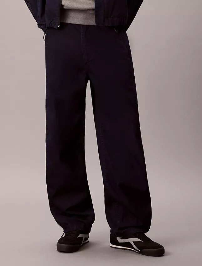 Lekkie spodnie dresowe z Denimu w kolorze indygo Lekkie spodnie dresowe z Denimu w kolorze indygo